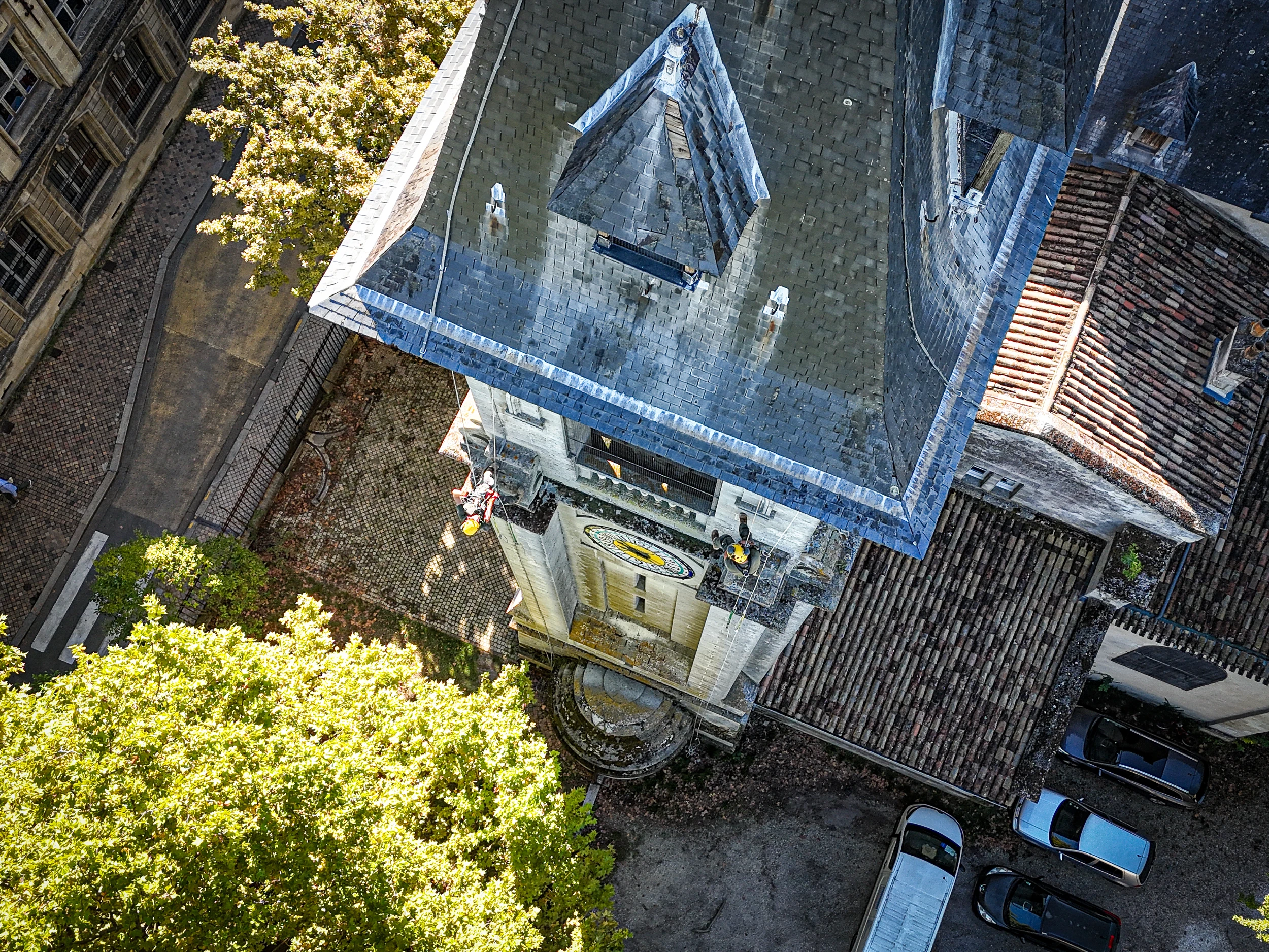 Intervention de cordistes MS Access pour les cloches sonnent chez ALIENOR INGENIERIE NA (RINCENT) à Bordeaux (bâtiment) – 2